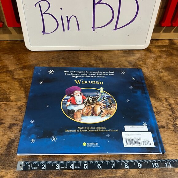 5/$20 Santa is coming to Wisconsin Book - Picture 6 of 6